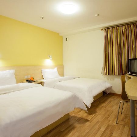 7Days Premium Guangzhou Tianhe Gangding Exterior photo